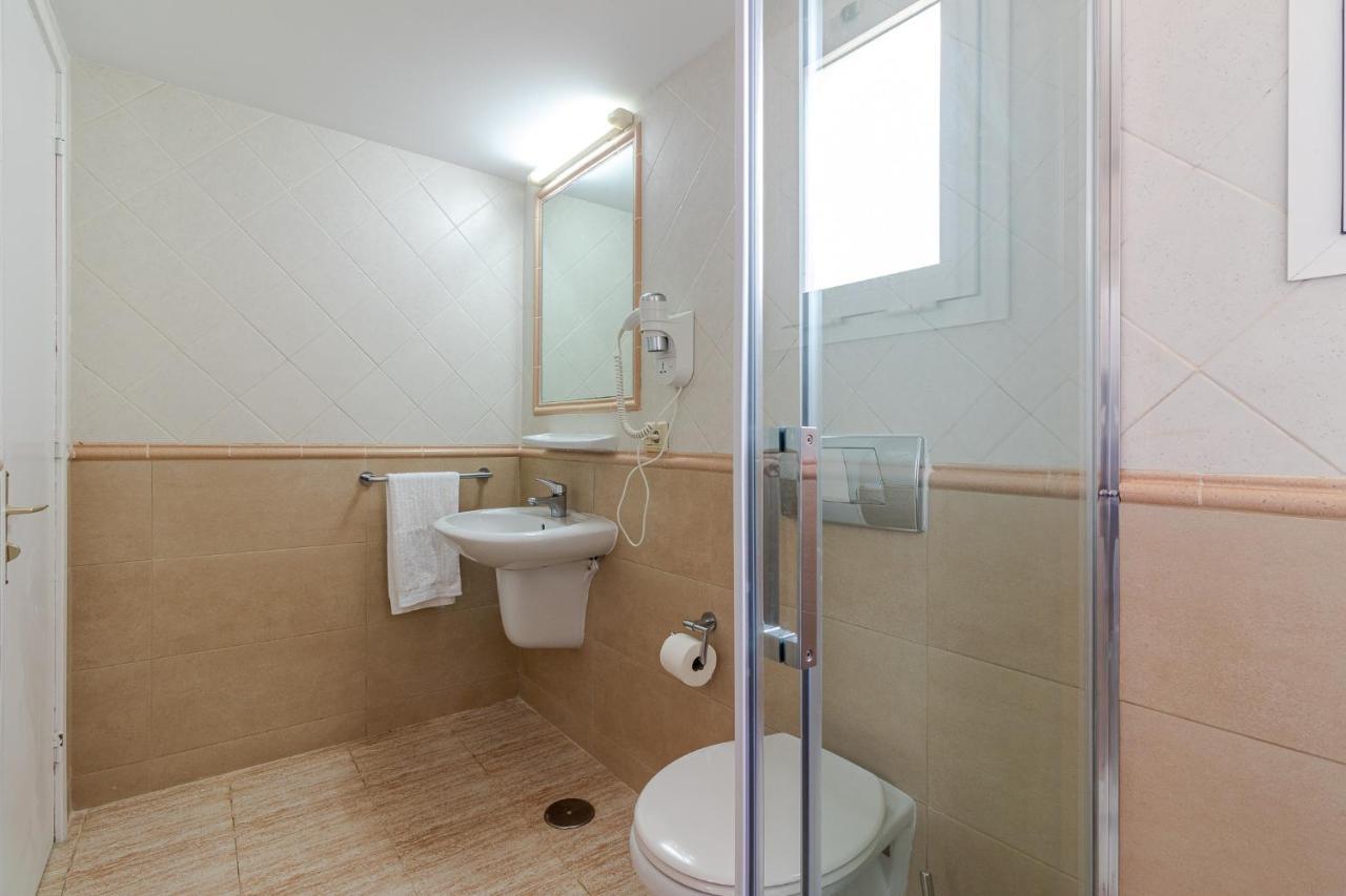 Flatguest Alisios Apartment คอร์ราเลโฮ ภายนอก รูปภาพ